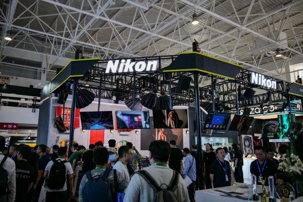 一鑫創研參觀BIRTV展覽:攝像設備零配件廠商的行業新視角